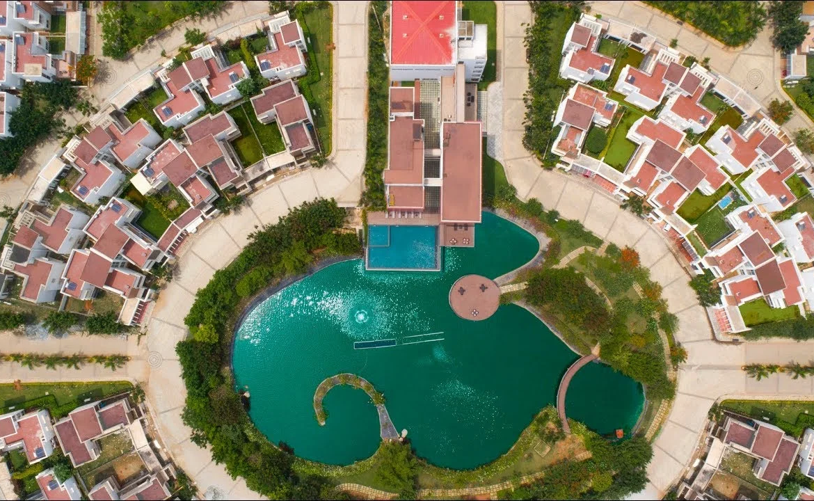 Sterling Villa Grande-top view